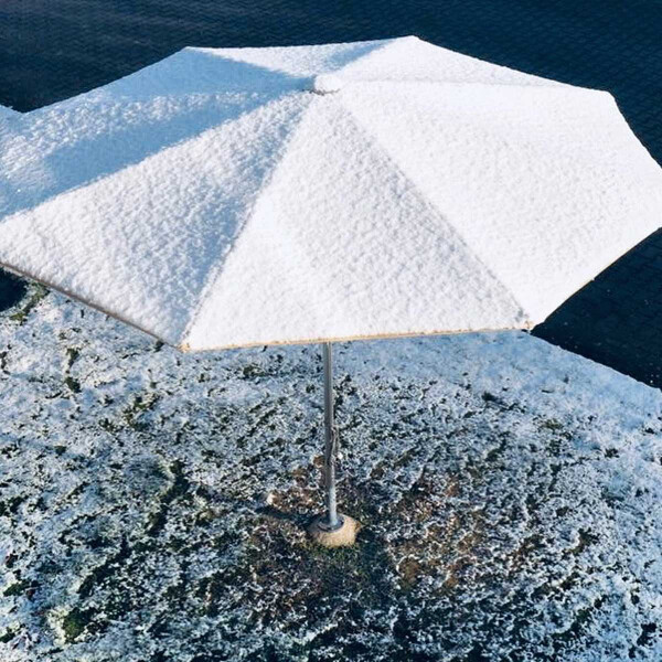 Preparing sun umbrellas for winter – end of season - Preparing sun umbrellas for winter – end of season | Zangenberg